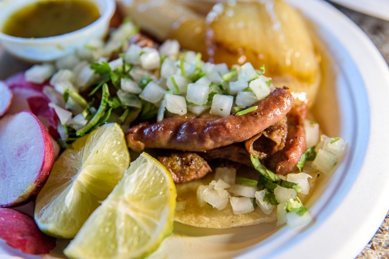 Taco de Tripas at Sauz. Photo by Erwin Recinos for L.A. TACO.